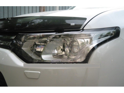 Защита передних фар прозрачная Mitsubishi Outlander 2012-